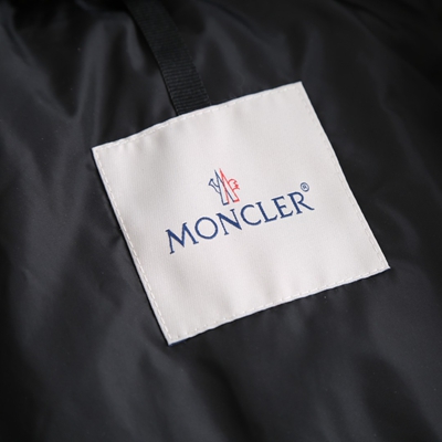 ハイクオリティダウンジャケット着用イメージ